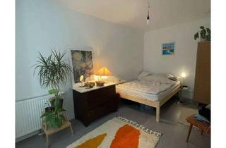 Wohnung mieten in 12053 Neukölln, mini Apartments mit eigenem Badezimmer in 5er WG befristet