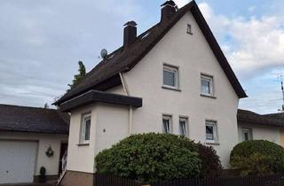 Einfamilienhaus kaufen in 35619 Braunfels, Einfamilienhaus mit großem Grundstück in ruhiger Wohnlage in Braunfels