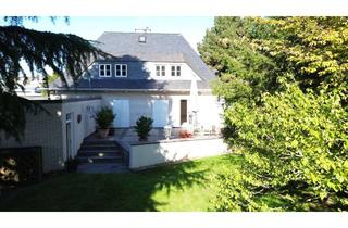 Einfamilienhaus kaufen in Salvatorstr. 7a, 41542 Dormagen, Einfamilienhaus im Landhausstil mit parkähnlichem Garten in ruhiger Lage von Nievenheim