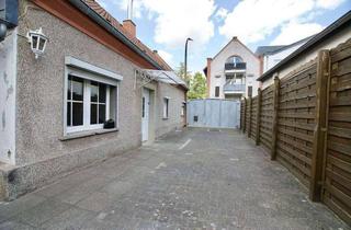 Haus mieten in Friedrich Ebert Str. 51, 50374 Erftstadt, Einfamilienhaus in Erftstadt-Kierdorf mit Lagerhalle, Monteurunterkunft, Stellplätzen & Hof