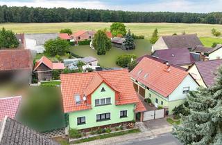 Einfamilienhaus kaufen in 14827 Wiesenburg, Viel Platz für große Ideen – Zweifamilienhaus mit Scheune und Nebengebäuden