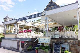 Gewerbeimmobilie kaufen in Kerwerstraße –, 56812 Cochem, Ihr Hotel an der Mosel – Restaurant, Terrasse und Blick auf die Reichsburg