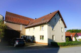 Haus kaufen in 96167 Königsfeld, Alles zentral an einer Hofstelle - Haus/Büro/Lager/Stall/Garagen/Garten in Königsfeld OT