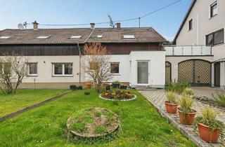 Doppelhaushälfte kaufen in 66292 Riegelsberg, Modernisierte Doppelhaushälfte in Top-Lage