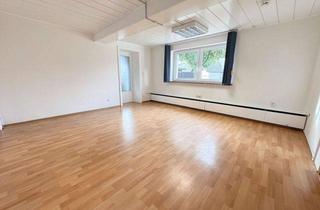 Wohnung mieten in 96472 Rödental, Helle 2- Zimmerwohnung mit Stellplatz in Rödental!