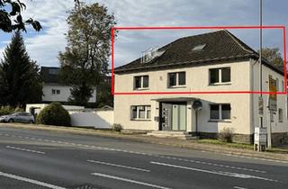 Wohnung kaufen in 42499 Hückeswagen, Hückeswagen - Eigentumungswohnung inkl. Garten, Garage, vermieteten Dachboden