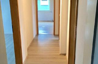 Wohnung kaufen in 32051 Herford, Herford - Stilvolle Eigentumswohnung im Dachgeschoss -Gute Lage