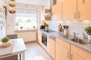 Wohnung kaufen in 31812 Bad Pyrmont, Bad Pyrmont - 3 Zimmer Dachgeschoss Wohnung zu verkaufen