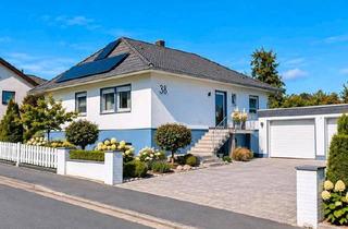Einfamilienhaus kaufen in 34582 Borken, Borken (Hessen) - Einfamilienhaus mit Einliegerwohnung, Doppelgarage und PV Anlage