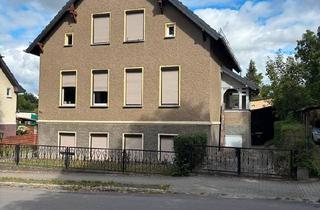 Einfamilienhaus kaufen in 15377 Oberbarnim, Oberbarnim - Großzügiges Einfamilienhaus mit Einliegerwohnung, Gäste-Bungalow