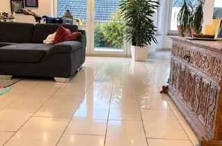 Wohnung kaufen in 41352 Korschenbroich, Korschenbroich - Großzügige 3-Zimmer-Wohnung mit Balkon, Garage, Keller ...