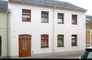 Einfamilienhaus kaufen in 07937 Zeulenroda-Triebes, Zeulenroda-Triebes - Zweifamilienhaus 130 qm mit Garage Zeulenroda