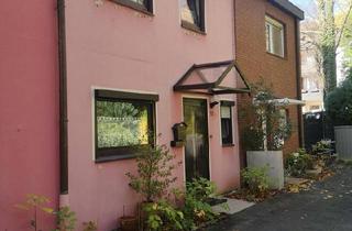 Einfamilienhaus kaufen in 51145 Köln, Köln - Geräumiges Haus mit Zukunft und viel Gestaltungsspielraum