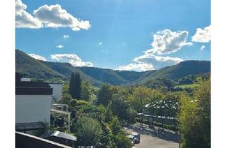 Wohnung kaufen in 73337 Bad Überkingen, Bad Überkingen - Wunderschöne, großzügige, renovierte, helle, 2,5 Zi.-Whg., EBK, 2
