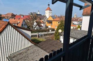 Haus kaufen in 97215 Uffenheim, Uffenheim - Charmantes, renoviertes Reihenmittelhaus!