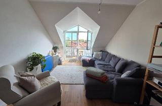 Wohnung kaufen in 85375 Neufahrn, Neufahrn bei Freising - Helle 2-Zimmer-Dachgeschosswohnung mit großem Süd-Balkon