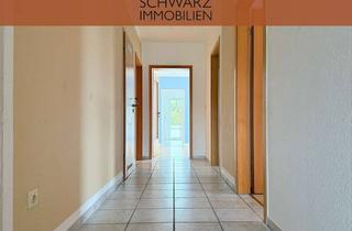 Wohnung kaufen in 59556 Lippstadt, Helles Wohnen mit Komfort: Großzügige 3-Zimmer-Dachgeschosswohnung mit Aufzug, Balkon und Stellplatz