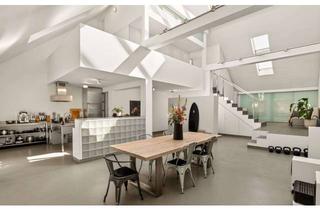 Loft kaufen in 41466 Neuss, Historische Kulisse, beeindruckende Weite- Designloft auf Gut Selikum mit Balkon & Sauna