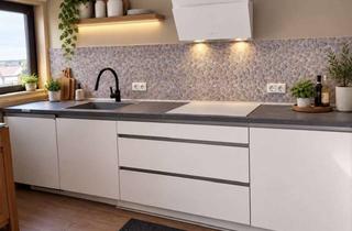 Wohnung kaufen in Raiffeisenstraße, 55481 Kirchberg, Provisionsfrei! Renovierte 2- Zimmer Wohnung mit Stellplatz in zentraler Lage in Kirchberg