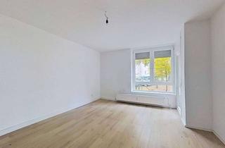 Wohnung mieten in Am Hohen Kreuz 19, 93426 Roding, ** Moderne 4-Zi.-Erdgeschosswohnung mit Terrasse&Tageslichtbad in Roding **