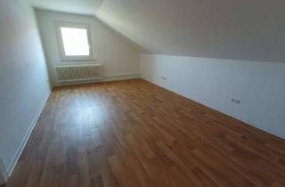 Wohnung mieten in Sauerbruchweg, 38302 Wolfenbüttel, Schöne 3-Zimmer Dachgeschoss Wohnung