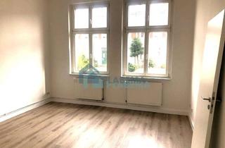 Wohnung mieten in Ludwigsluster Straße 44, 19370 Parchim, Modernisierte 2-Zimmer- Wohnung mit Einbauküche im Erdgeschoss
