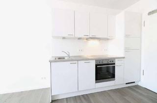 Wohnung mieten in Rottendorfer Str. 65, 97074 Würzburg, Offene Küche, großzügiger Wohnbereich und gemütliche Loggia