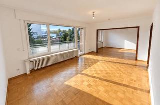 Wohnung mieten in Jöllenbecker Weg 11, 32051 Herford, Frisch renoviert: 100 m² mit Balkon, neuer Küche & Garage