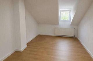 Wohnung mieten in Rolandstraße, 58135 Haspe, Wohnen mit Charakter: Großzügige 5-Zimmer-Dachgeschosswohnung in Hagen