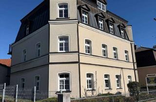 Wohnung mieten in Eglseer Straße 24, 92224 Amberg, Wohnen mit Charakter: Ein-Zimmer-Dachgeschosswohnung in Amberg