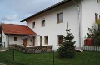 Wohnung mieten in Rottbergstraße, 84364 Bad Birnbach, Helle, ruhige Haushälfte 2 1/2 Zi. EG mit Garten in Bad Birnbach