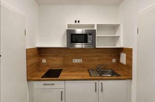 Wohnung mieten in Wönnichstraße, 10317 Lichtenberg, Gemütliches möbliertes Zuhause mit Wintergarten in Berlin-Lichtenberg - Strom und Internet inklusive