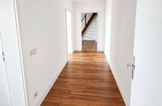 Wohnung mieten in 09130 Chemnitz, helle 2 Raum DG Maisonette Wohnung mit Balkon in Hauptbahnhofsnähe