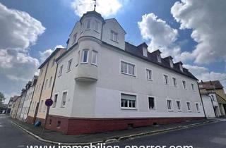 Mehrfamilienhaus kaufen in Hopfenstraße, 95652 Waldsassen, Mehrfamilienhaus mit sechs Wohneinheiten in Waldsassen