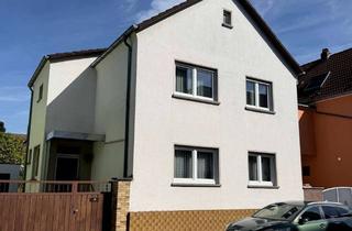 Haus kaufen in 68623 Lampertheim, Tolle Gelegenheit - Renovierungsbedürftiges 1-2FH mit großem Garten