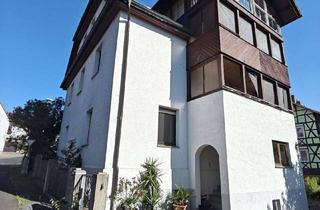 Anlageobjekt in 36460 Dorndorf, Großzügiges Zweifamilienhaus mit Nebengebäude