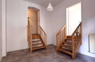 Büro zu mieten in Bernhardystraße 26, 06110 Halle, Renovierte Büroflächen mit individuellem Gestaltungsspielraum