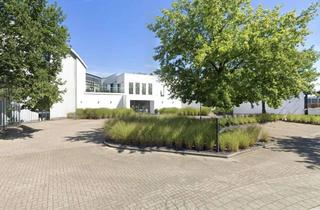 Gewerbeimmobilie kaufen in 28277 Kattenturm, Repräsentativer Firmensitz mit Büros, Lagerhallen und Showroom