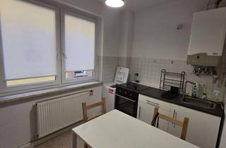 Wohnung mieten in Brücknerstr. 8a, 97080 Grombühl, Kleine renovierte 2-ZW in Grombühl!
