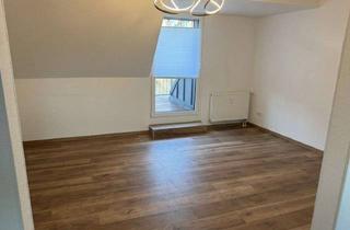 Wohnung mieten in 41836 Hückelhoven, Stilvoll modernisiert: 4,5-Zimmer-Dachgeschosswohnung in Hückelhoven