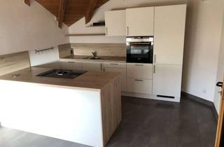 Wohnung mieten in 97241 Bergtheim, Gepflegte 2-Zimmer-Wohnung mit EBK in Bergtheim