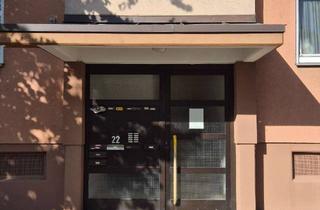 Wohnung mieten in Roteichenring 22, 68167 Neckarstadt, Schöne 2-Zimmerwohnung im 2.OG (NUR mit Wohnberechtigungsschein für mind.2 Personen!) nach Herrichtu