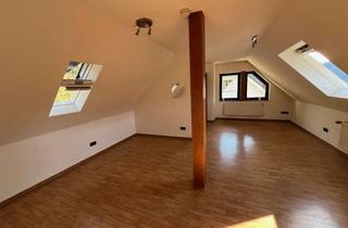 Wohnung mieten in 56332 Oberfell, Freundliche 1-Zimmer-Dachgeschosswohnung in Oberfell