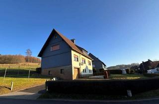 Einfamilienhaus kaufen in Habichtsweg, 57339 Erndtebrück, Viel Platz für neue Ideen – Freistehendes Einfamilienhaus mit Einliegerwohnung in Erndtebrück