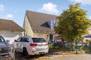 Doppelhaushälfte kaufen in 92655 Grafenwöhr, Moderne Doppelhaushälfte in Grafenwöhr in schöner Wohnsiedlung und sicherer Vermietung an die BRD