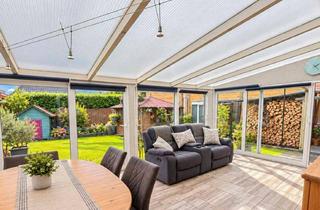Haus kaufen in 59075 Hamm, Reihenendhaus in Hamm: KFW 75 Standard, PV-Anlage und Garten mit Wintergarten