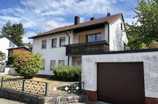 Haus kaufen in 91463 Dietersheim, Wohnhaus mit Einliegerwohnung und Modernisierungsbedarf - jetzt verfügbar!
