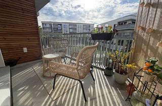 Wohnung kaufen in 93080 Pentling, Wohnen mit Komfort: Traumhafte 2-Zimmer-Wohnung mit Balkon & TG-Stellplatz in Pentling