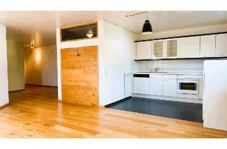 Wohnung kaufen in 76877 Offenbach, Offenbach an der Queich - 2-Zimmer-Dachgeschosswohnung mit Balkon, EBK & Stellplatz