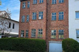 Mehrfamilienhaus kaufen in 99817 Eisenach, Eisenach - Sanierungsbedürftiges Mehrfamilienhaus, Innenstadt von Eisenach